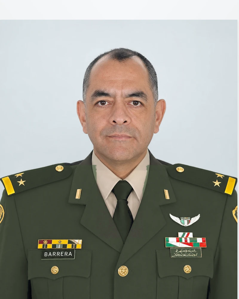 Teniente Coronel C.D. Daniel Barrera Brito